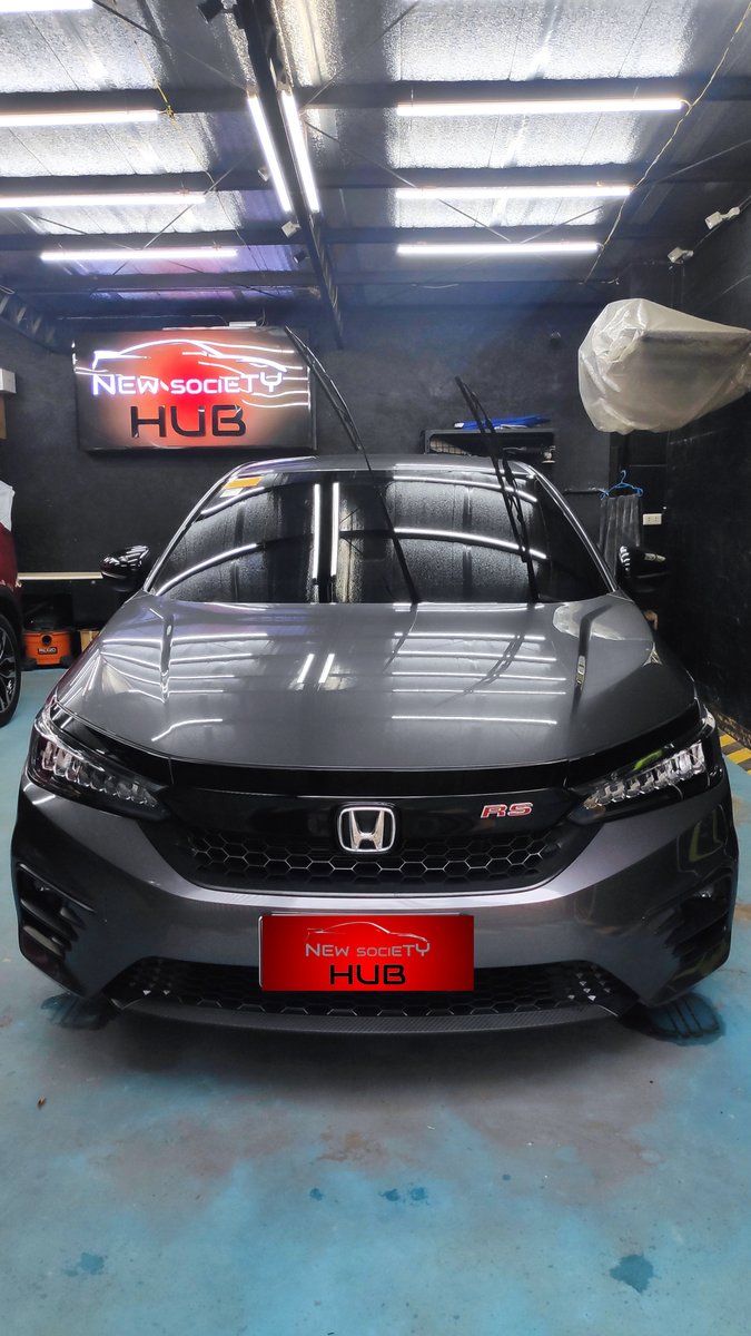 NewSocietyHub's tweet image. One year later and our exterior auto detailing still shines bright! 

Let your car steal the spotlight with our maintenance coating after a year of top-notch auto detailing!

Get ready to turn heads on the streets!
#nanographene #paintprotection #longtermprotection #shinyfinish