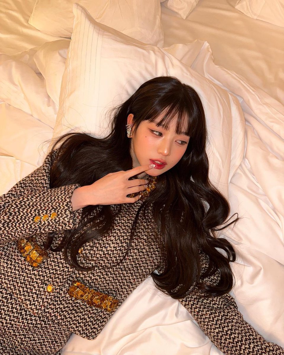 wonyoung instagram update