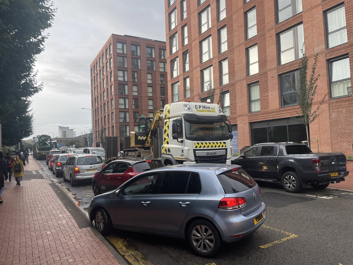 This is city traffic (Cardiff this morning). Why wouldn’t we help those who want to walk & cycle? As you can see, cars already can’t move! What benefit is there to attracting more? #traffic #mobility #Wales