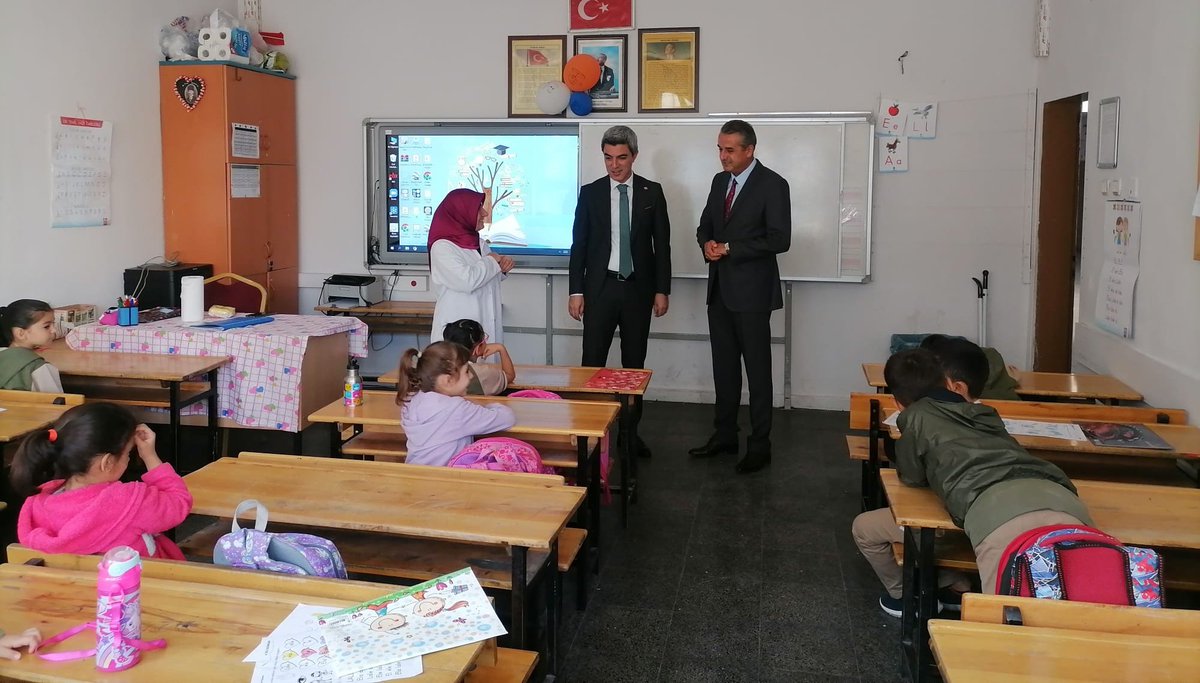 İl Milli Eğitim Müdürümüz Sayın Behçet BAKIR, Battalgazi/ Fatih ilkokulunda öğrenci ve öğretmenlerimizi ziyaret etti.
<a href="/tcmeb/">Millî Eğitim Bakanlığı</a> <a href="/Yusuf__Tekin/">Yusuf Tekin</a> <a href="/ersinyazici1/">Ersin YAZICI</a> <a href="/behcet_bakir/">behçet bakır 🇹🇷</a>