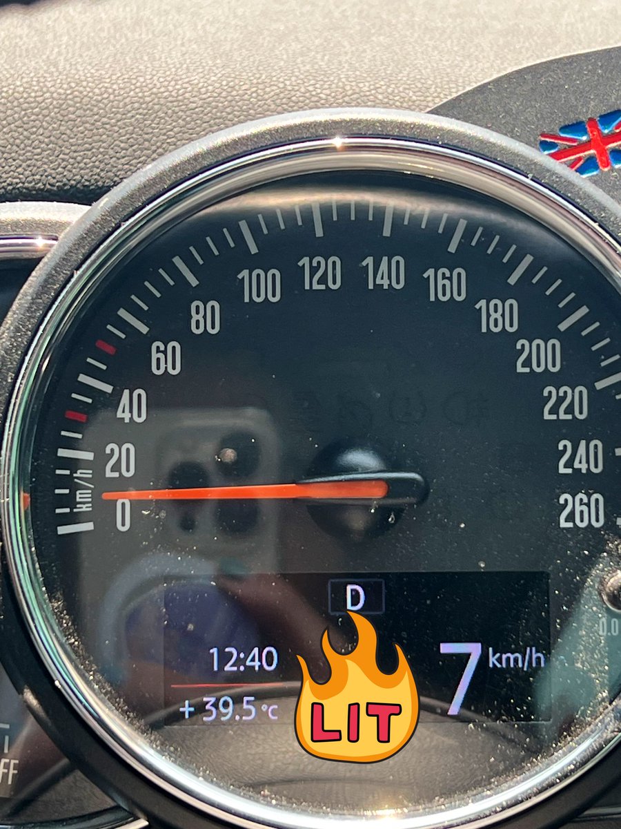 evasarihidayat's tweet photo. #panas
39.5° sajah 😰 https://t.co/FrC0gtZNsf
