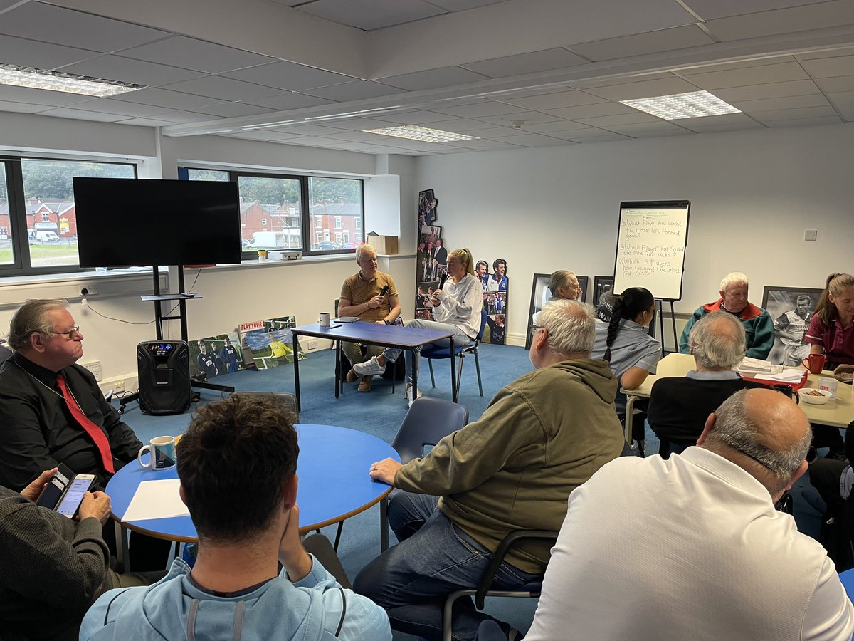 Blackburn Rovers Community Trust (@brfctrust) on Twitter photo 👏Thanks to <a href="/RoversWFC/">Blackburn Rovers WFC</a> player <a href="/Helen_Seed/">Helen Seed</a> for taking part in our Remember the Rovers session this morning and entertaining everyone with a great talk about her career so far!
#BRCTInclusion #OneRovers | <a href="/AgeUKBwD/">AgeUKBwD</a> 👏Thanks to <a href="/RoversWFC/">Blackburn Rovers WFC</a> player <a href="/Helen_Seed/">Helen Seed</a> for taking part in our Remember the Rovers session this morning and entertaining everyone with a great talk about her career so far!
#BRCTInclusion #OneRovers | <a href="/AgeUKBwD/">AgeUKBwD</a>
