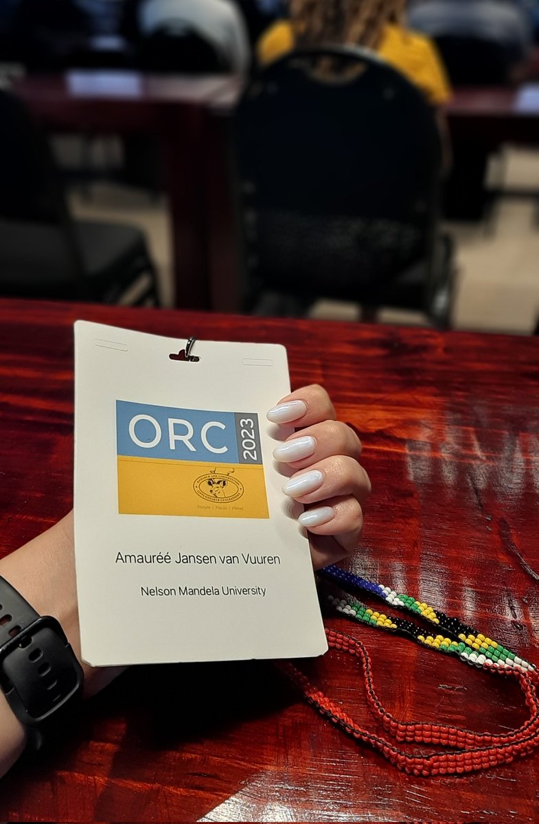 ajansenvv's tweet image. Very exciting start to the 12th Oppenheimer Research Conference with a welcome from Dame Jane Goodhall and a keynote address by Minister Naledi Pandor #ORC23
Also, how lovely are these complementary lanyards😍🇿🇦