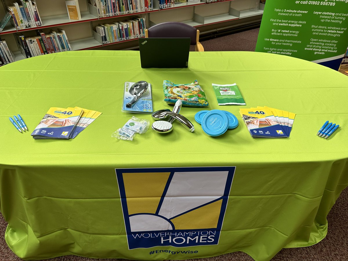 Join us 4.10.23 #GreenLibrariesWeek! 💚🔋 Drop in to @WolvesLibraries Bilston 10am-12pm to see how you can save energy, water & money off your bills Drop in to @WolvesLibraries Bob Jones 1pm-3pm to check out the simplest energy saving tricks. Keep a look out for more events!