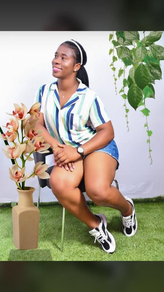 scot_the_blog's tweet photo. Rita Anane, a fourth-year ICT student at the University of Education, Winneba, has sadly lost her life, reportedly found deceased by hanging in her hostel.

#riprita #justice4rita https://t.co/1Ut4wbV2hD