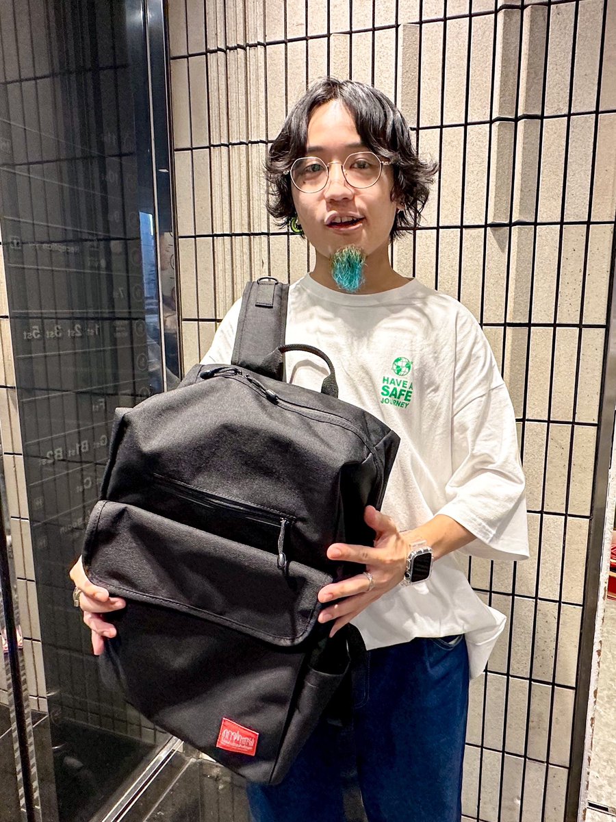 _560's tweet photo. Manhattan Portage主催のライブが来月大阪であるで！
リュックとお手紙をいただいたんだけど、衝撃の１行目でした(勝手に載せてごめんなさい…)あれは名盤ですよね、しかし昔すぎてもはやWiennersでも無いんすよ、、、嬉しいですね∴

11/15もっと楽しみになったな〜関西の皆さんよろしくどうぞ^〜^〜^ https://t.co/7SKAn52smN