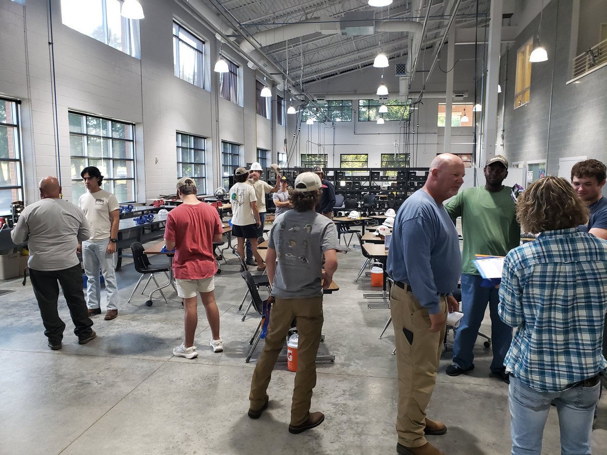 Hez Massey (@hezmassey3) on Twitter photo York Tech Chester Campus has so many awesome programs! We are looking forward to continuing to build our partnership! <a href="/Chester_Schools/">Chester Co. Schools</a> <a href="/yorktech/">York_C3P0π¦</a> #ChesterCountyStrong York Tech Chester Campus has so many awesome programs! We are looking forward to continuing to build our partnership! <a href="/Chester_Schools/">Chester Co. Schools</a> <a href="/yorktech/">York_C3P0π¦</a> #ChesterCountyStrong