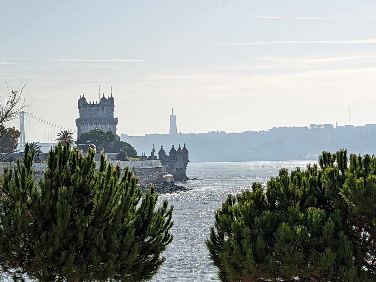 Dr. Michael Barnett-Cowan π¨π¦ (@multisensebrain) on Twitter photo Excited to be in beautiful Lisbon for <a href="/TimingForum/">TimingResearchForum</a> #TRF3 to give a talk Friday 9am in Symposium 12: Temporal and Multisensory Processing in Virtual Reality & a poster (#26) during Poster Session 3: When time tilts: The influence of body orientation on motion perception timing Excited to be in beautiful Lisbon for <a href="/TimingForum/">TimingResearchForum</a> #TRF3 to give a talk Friday 9am in Symposium 12: Temporal and Multisensory Processing in Virtual Reality & a poster (#26) during Poster Session 3: When time tilts: The influence of body orientation on motion perception timing