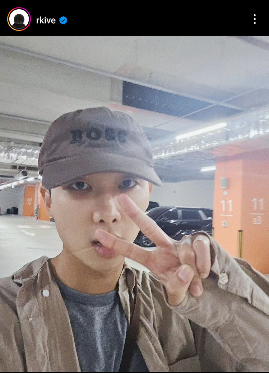 RMGlobalUnion's tweet photo. Was asleep when he posted these beautiful pictures 😖 sleep is for the weak 🥲

Vote #Indigo by #RM for #KpopAlbumOfTheYear at #PopGoldenAwards 2023 https://t.co/Tc5CZ3wnPL