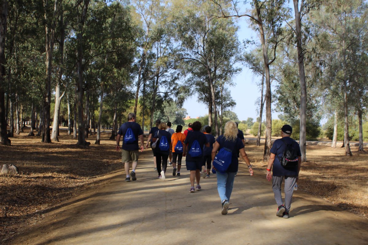 Programa Deporte en Distritos ▶️ Encuentro deportivo de personas mayores en el distrito Este-Alcosa-Torreblanca.
🗓️7 octubre
🕙10:30 a 13:30 h.
🚶Marcha a ritmo de paseo por el Parque del Tamarguillo ➕sesión suave de actividades físicas en el Centro Deportivo Alcosa.
¿Vienes?