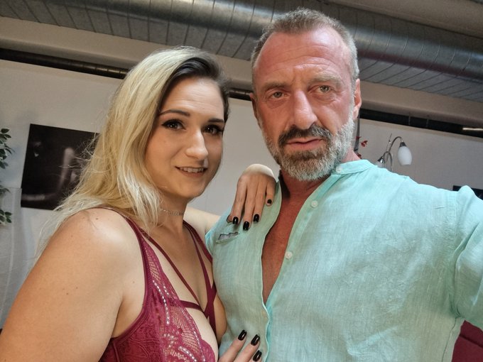 Day 2 in Germany shooting with my friend @Melina__May @WTFProductionx #hardcore xx https://t.co/2RSw<a class="tags" href="/tag/melina__may">@melina__may</a><a href="/tag/hardcore"class="tags"><span>#hardcore</span></a>