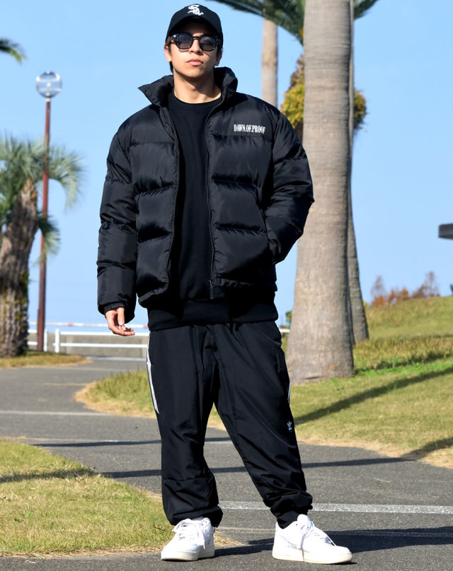 DJDERAMS's tweet photo. DOP ダウンジャケット間もなく入荷!!

https://t.co/10cYamC9eI

#ダウンジャケット #シンプル #HIPHOP #ヒップホップ #ジャケット https://t.co/96Ms6868Wd