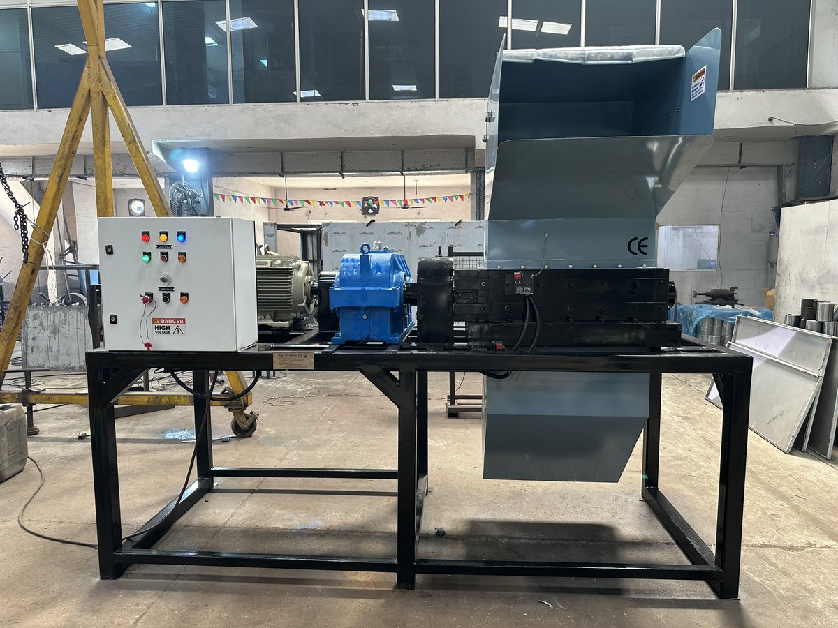 SMS_Hydrotech's tweet image. #shreddingmachine #plasticwastesolutions #plasticwastemanagement #plasticpollution #twinshaftshredder #singleshaftshredder #plasticrecycling #plasticshredder #sustainabledevelopmentgoals #sdg2030 #recycling #reyclingindustry 
Website: smshydro.com