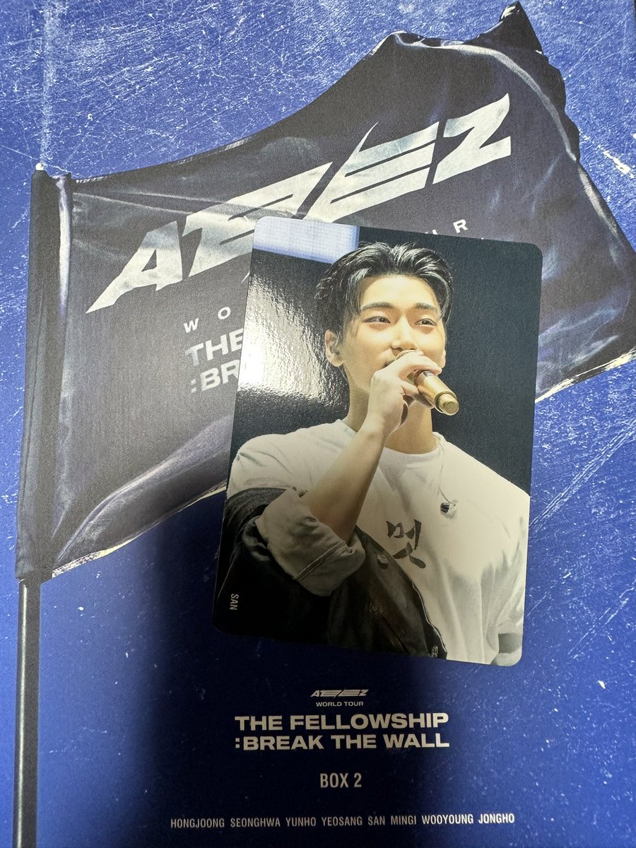 ATEEZ WORLD TOUR
THE FELLOWSHIP:BREAK THE WALL BOX2 DVD封入トレカ交換

譲　封入サン

求　同種ホンジュン

お気軽にお声掛けください(⋆ᴗ͈ˬᴗ͈)”

#ateez 
#ATEEZ交換
#ateezトレカ