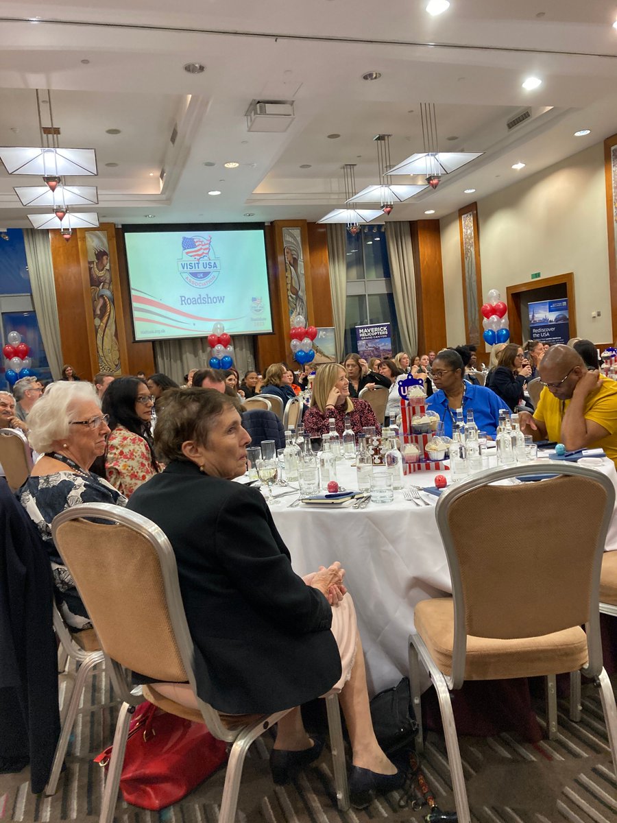 Visit USA UK would like to thank everyone who joined us for our London Roadshow yesterday! We are looking forward to the next one in gorgeous Glasgow tomorrow.

#Roadshow #VUSARoadshow #London #Glasgow #VisitUSAUK #USAVacations