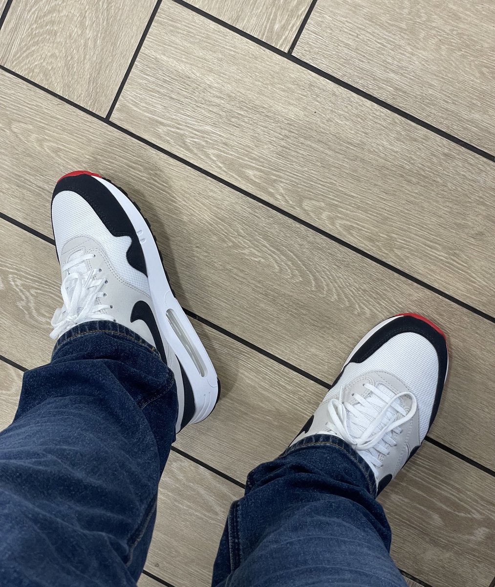 AidanStanding's tweet photo. Day off today so I had to break out these bad boys! https://t.co/ZcKFETzgHU