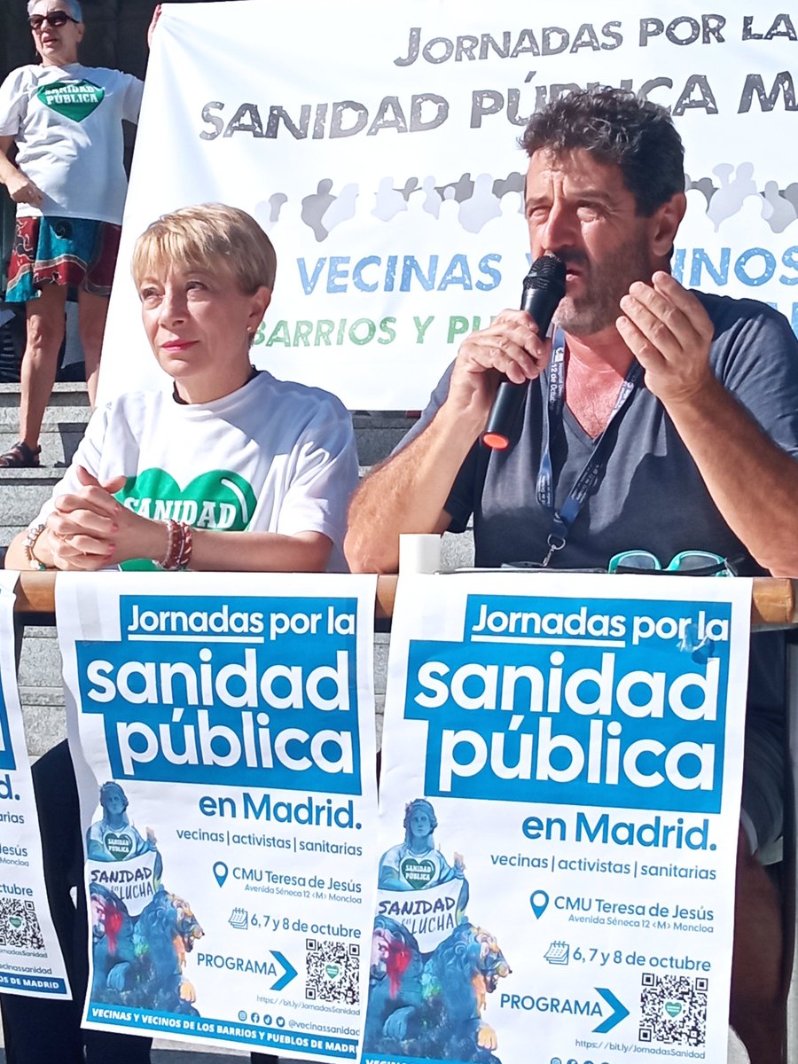 VecinasSanidad's tweet photo. Presentando las Jornadas por la Sanidad Pública de Madrid delante del Hospital 12 de Octubre 💚

No os olvidéis de inscribiros > https://t.co/NRdz2J5J8Z https://t.co/jKIRgkXyEv