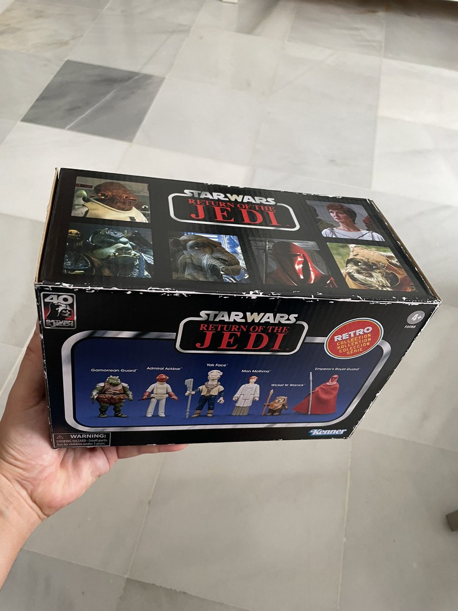 LliterasJose's tweet photo. Mail call! Via @HasbroPulse #StarWars #ReturnoftheJedi40 #RetroCollection #Kenner #Hasbro Finally everything arrives to me in perfect condition! https://t.co/ia0OhUN6Ix