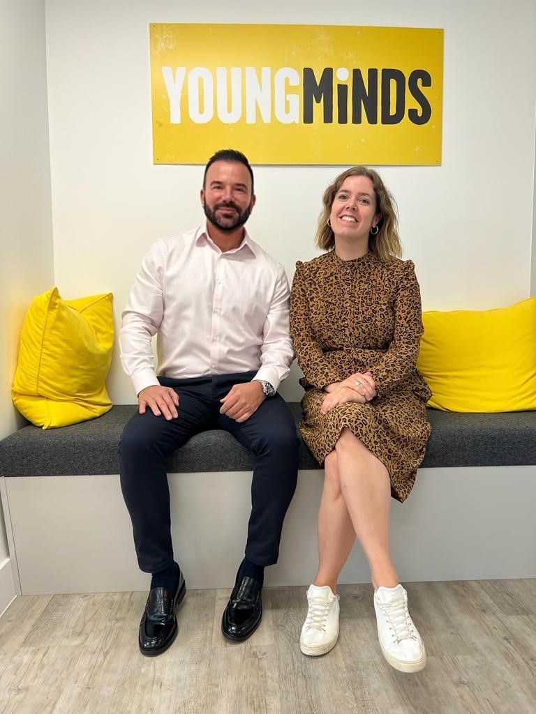 MachinStuart1's tweet photo. Today we're launching our biggest ever charity partnership by teaming up with @YoungMindsUK.

Over the next 3 years we'll raise £5m to support young people struggling with their mental health, starting with a £1m donation from M&S to kick things off.

Big thanks to @laurabunt and the Young Minds team. I know it's going to be a brilliant partnership!

@marksandspencer