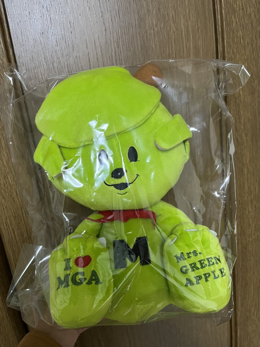 sconst_dai08's tweet photo. めめるめっちゃかわいいー！！！
結構大きい！！
FC tour持って行きたいなぁ

#MrsGREENAPPLE
#MEMERU https://t.co/NJvuLew6vD