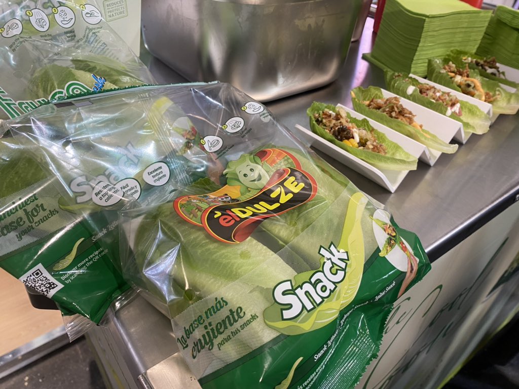 🥬🔝 ¿No conoces la Lechuga Snack©️ de <a href="/rijkzwaanES/">Rijk Zwaan ES</a>, ideal para una ensalada crujiente y base para cualquier topping?

Tenéis hoy la oportunidad en el showcooking "The Cool Spoon" en #FruitAttraction23 de 15 a 16h en 📍núcleo 6-8.

🙌🏼 ¡Nosotros no nos lo vamos a perder! 
🙌🏼