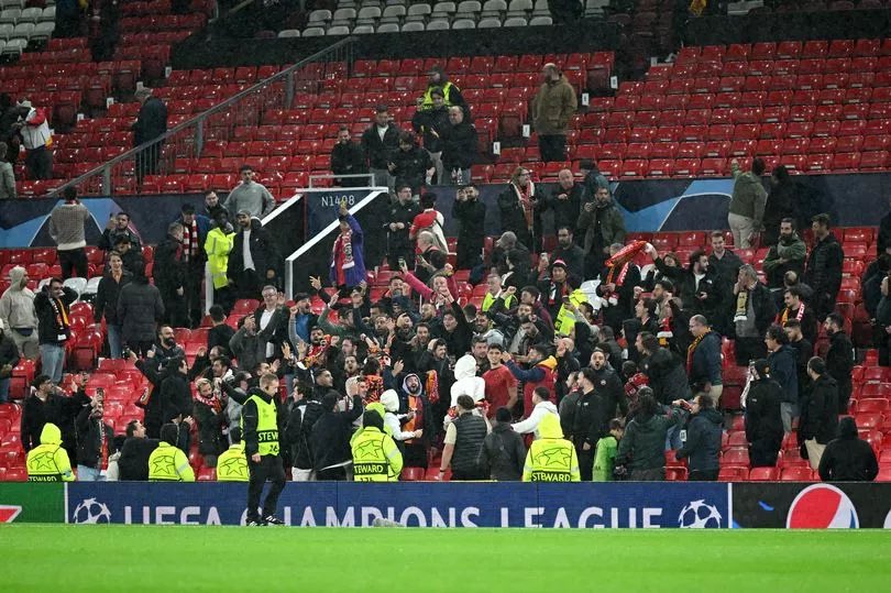 mufcMPB's tweet photo. 🚨 Manchester United are investigating how at least 1,000 tickets in the home end of their game against Galatasaray fell into the hands of away fans. #MUFC [@TyMarshall_MEN] https://t.co/8U3qWDnL59