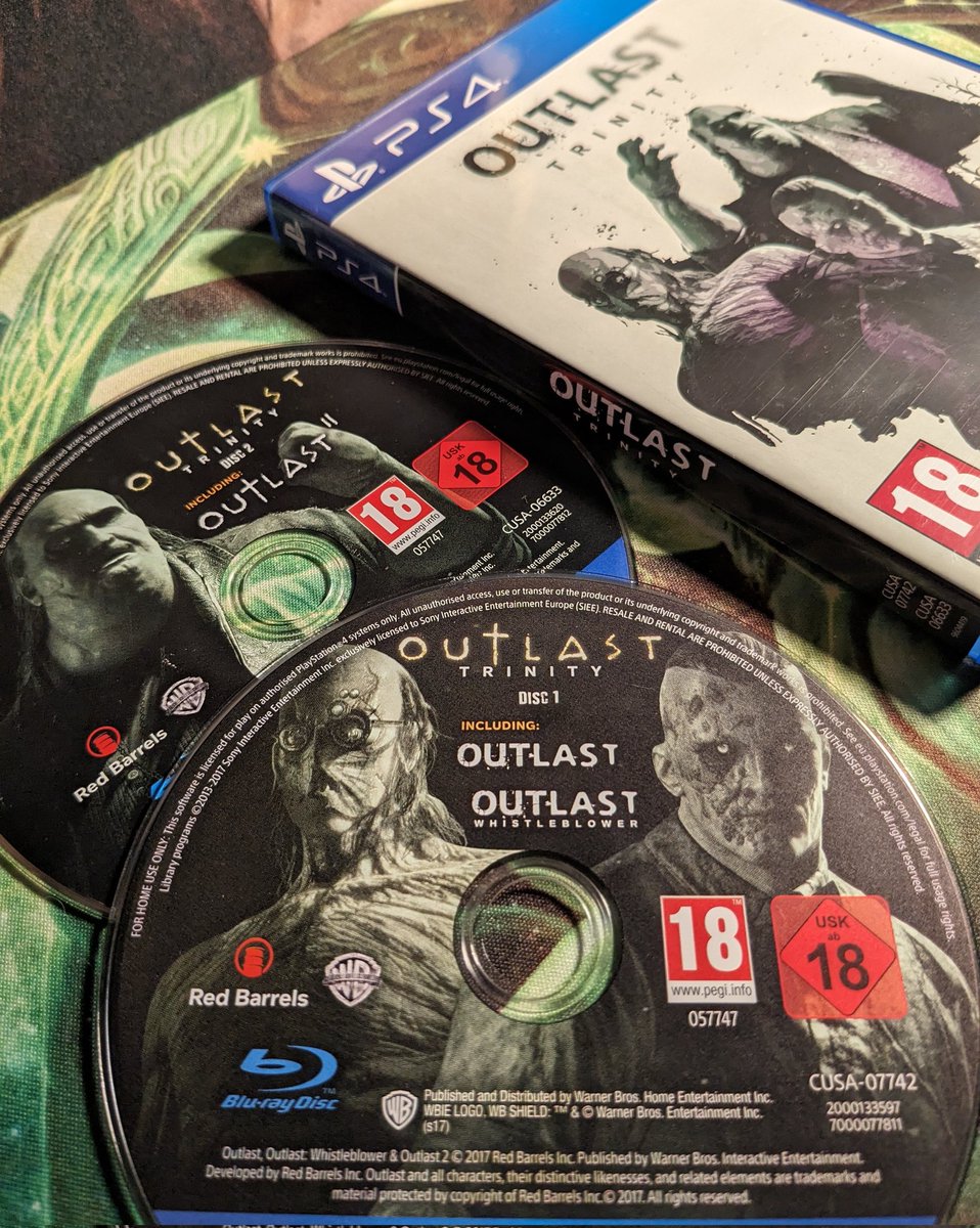 TentaGames_App's tweet photo. 🇺🇲 October is Horror month ! I recommend Outlast Trinity if investigating an Asylum doesn't scare you. No weapons here, you only have your camcorder and its night vision to make your way through pure survival.
What's your favorite episode ?
#outlast #outlasttrinity #HorrorGames https://t.co/2iHO0vjALI