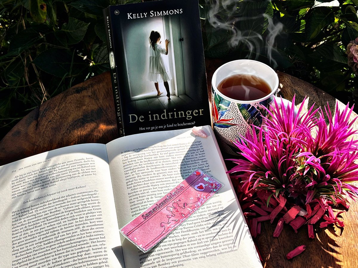 _N_URO's tweet photo. We zijn van start! 💕
Word jij ook lid van de leukste boekengroep op Facebook? Ga dan snel naar “samenlezenisleuker”
#exclusief #handmade #bookmarks https://t.co/p1yDG796UF