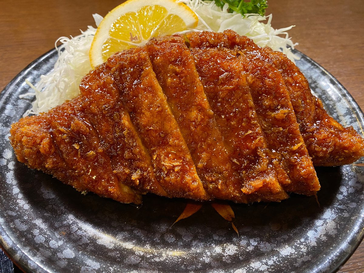 マンモウ飯田 tweet media