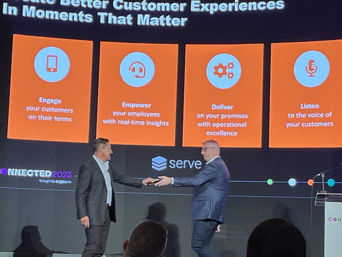 Getting some demos at #sugarconnected