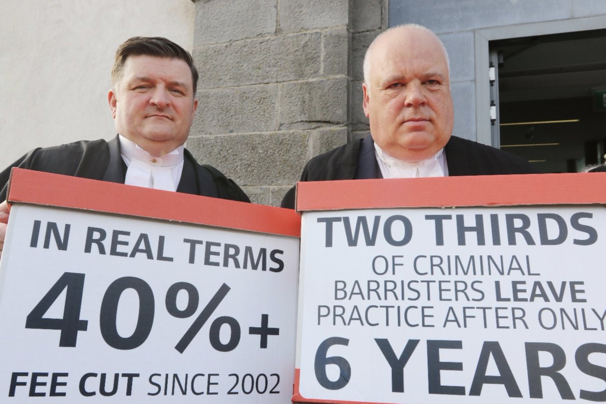 🗞️NEWS🗞️

Áine Ní Mhurchu Joined Striking Barristers And Solicitors In Limerick City To Speak About Their Concerns.

Read more about it on limerickvoice.ie

<a href="/mhurchu_aine/">Áine Ní Mhurchú</a>