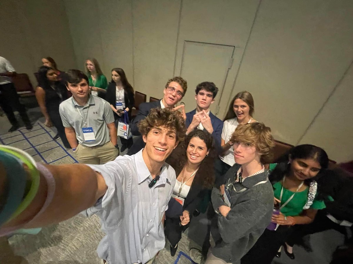 MBHSPrincipal's tweet photo. Our Seahawks had an awesome time at the Deca Leadership Conference in Columbia yesterday! This leadership team is going to big do things this year! 💥 https://t.co/jSPYFY7N7Y
