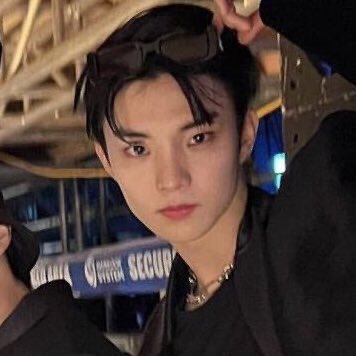 this vinci                🤝          this changmin