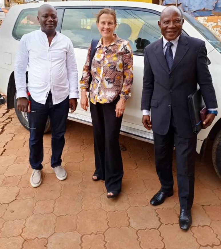 StreetchildCM's tweet photo. We are  pleased to announce a successful partnership with #BookAidInternational which has yielded two  pilot projects to support schools with over 10,000 textbooks, purchase local books, build book shelves, community education setups, training of teachers and community  leaders. https://t.co/IKWjpLmGfO
