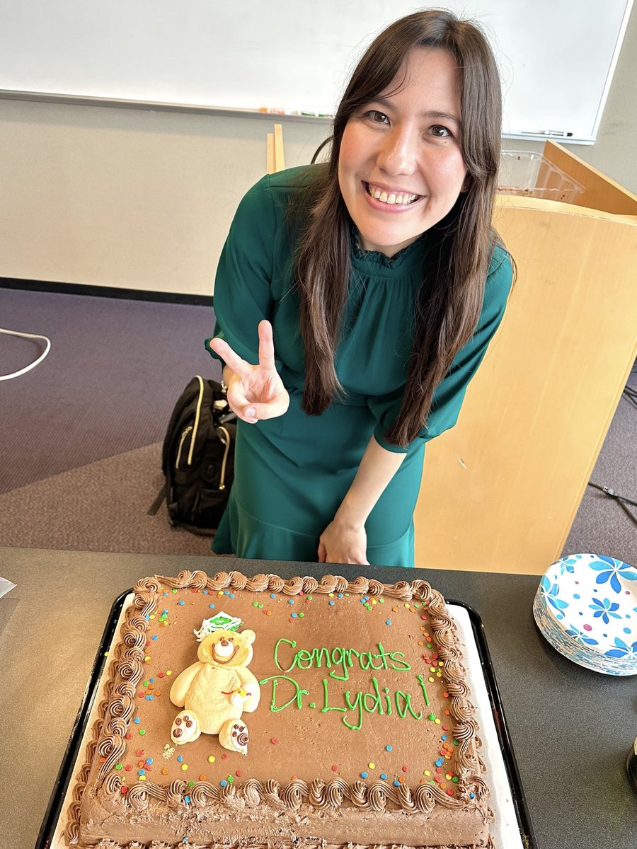 lnraines1's tweet photo. Last week, I successfully defended my thesis! I was so glad to be able to enjoy that moment surrounded by my family, friends, and past and present mentors. Thank you all so much for your support over the years! I'm energized and ready to take on everything that comes next. https://t.co/4gLQEpXIbx