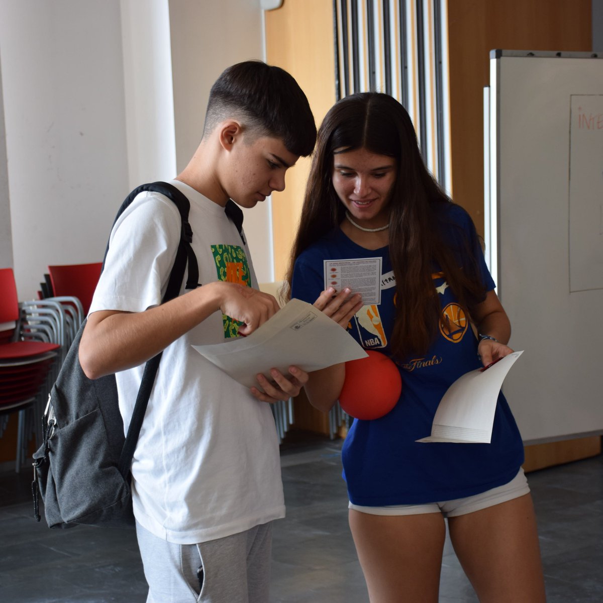 Atenció Primària i a la Comunitat de l'ICS (@primariaicscat) on Twitter photo @CCLaSedeta <a href="/Bcn_Gracia/">BCN Gràcia</a> <a href="/PilarGBelmonte/">PG Belmonte</a> 👩🦰 A l'Espai Jove La Fontana, professionals d'aquest recurs i d'infermeria del #CAPPareClaret, han abordat l'educació sexual des de quatre blocs envoltats de mites pel jovent: la pornografia, la diversitat sexual, les infeccions de transmissió sexual (ITS) i el consentiment @CCLaSedeta <a href="/Bcn_Gracia/">BCN Gràcia</a> <a href="/PilarGBelmonte/">PG Belmonte</a> 👩🦰 A l'Espai Jove La Fontana, professionals d'aquest recurs i d'infermeria del #CAPPareClaret, han abordat l'educació sexual des de quatre blocs envoltats de mites pel jovent: la pornografia, la diversitat sexual, les infeccions de transmissió sexual (ITS) i el consentiment
