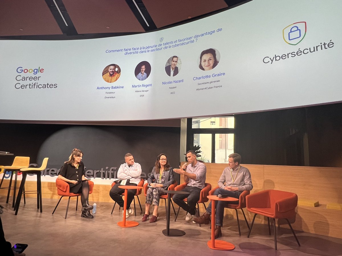 Chouette de découvrir le <a href="/CampusCyberFr/">Campus Cyber</a> à l’occasion du lancement du nouveau certificat <a href="/Google/">Google</a> ! <a href="/nicolashazard/">Nicolas Hazard</a> évoque le programme <a href="/inco_group/">INCO</a> x <a href="/W4C_France/">Women4Cyber France</a>  qui accompagnera 1000 européennes vers ce certificat et les métiers de la #CyberSecurity cc <a href="/GoogleEnFrance/">Google en France</a>