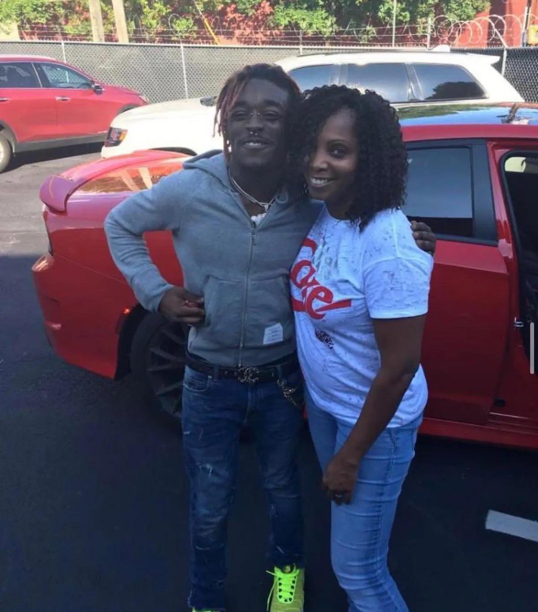Lil Uzi and Carti's mom