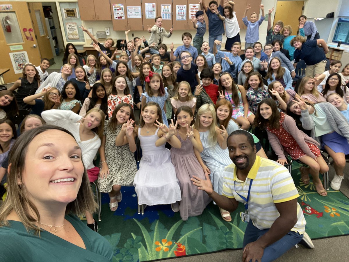 Claire Ruggiero tweet media