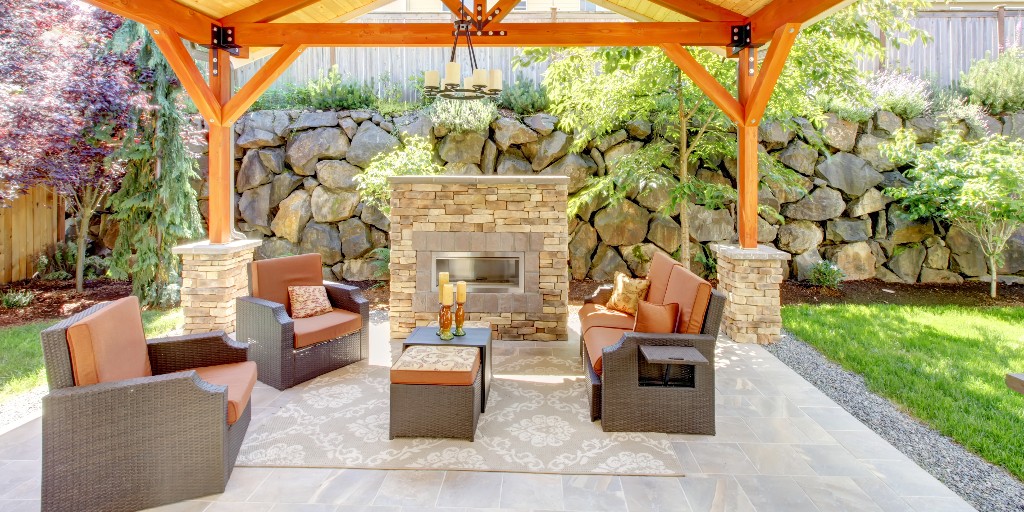 5starlawnland's tweet image. Keep your outdoor space cozy and warm this fall! 🍂 🔥

Embrace the magic of outdoor living with our top-quality #firefeatures. Whether it's a #firepit or an elegant #fireplace, we can create a custom design for you!

Contact us today! (256) 203-3091

fivestarlawnandlandscaping.com/outdoor-firepl…