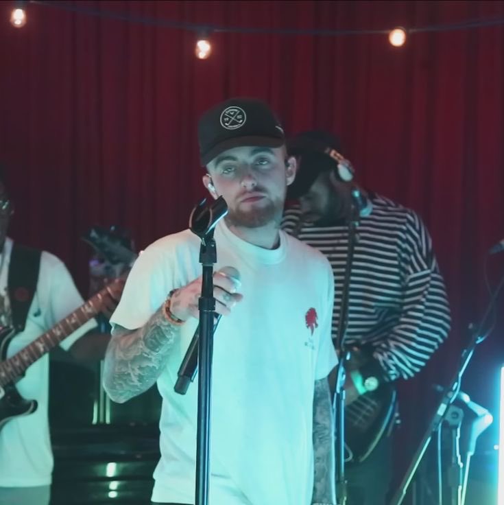 daily pic of mac tweet media