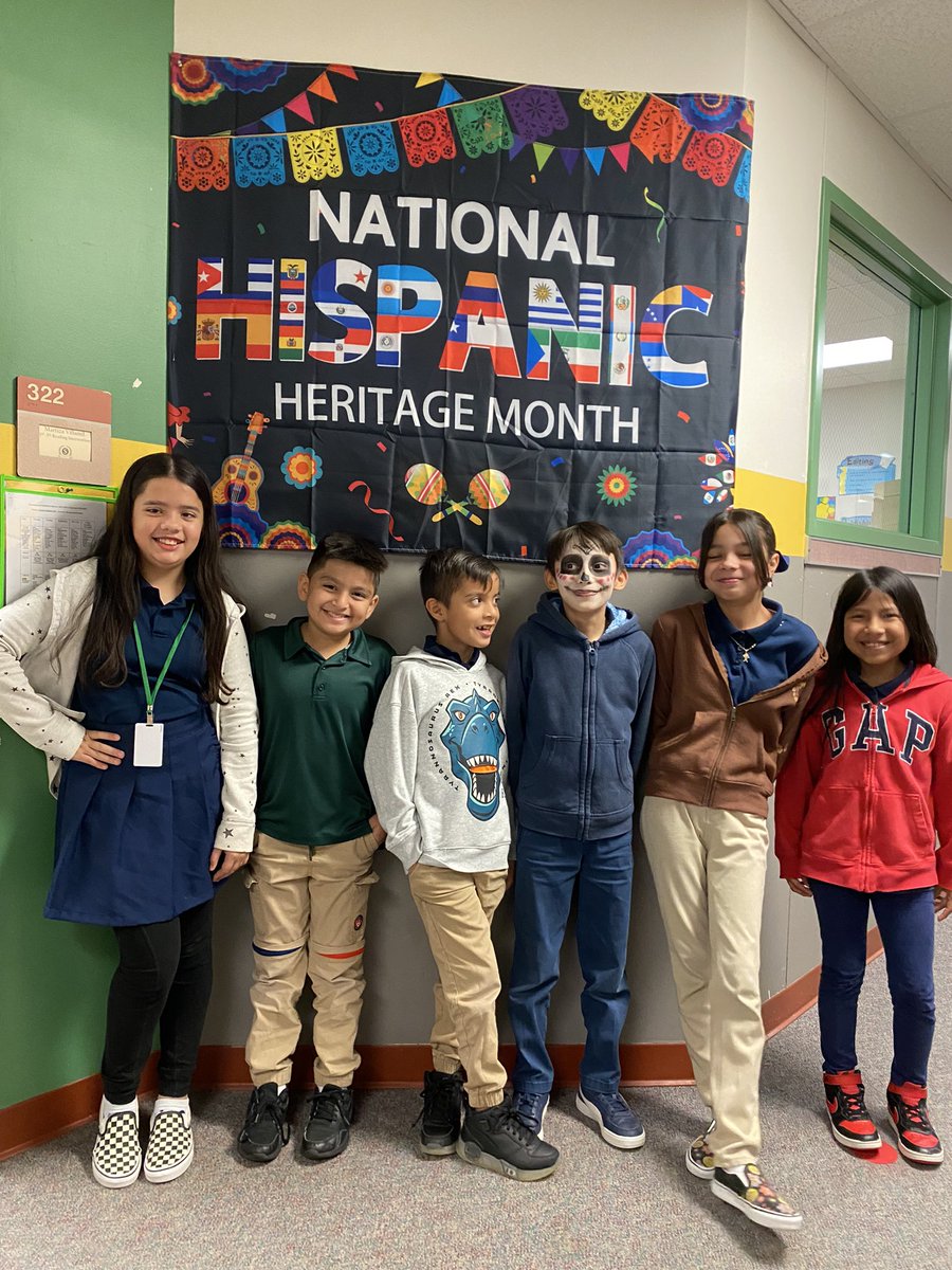 SalyersElemCubs's tweet image. More of @SalyersElemCubs celebration of National Hispanic Heritage Month 🪇💃🏾🕺🏾🇲🇽 #WeAreSalyers #HispanicHeritageMonth #SpringWay #Unstoppable #CubsHouse @SalyersElemCubs @ShuanTann @VillamilMrs @LaQuitaCarter2 @SpringISD @SpringISD_Super @sstrubha @SISD_CoA @richardhoard3