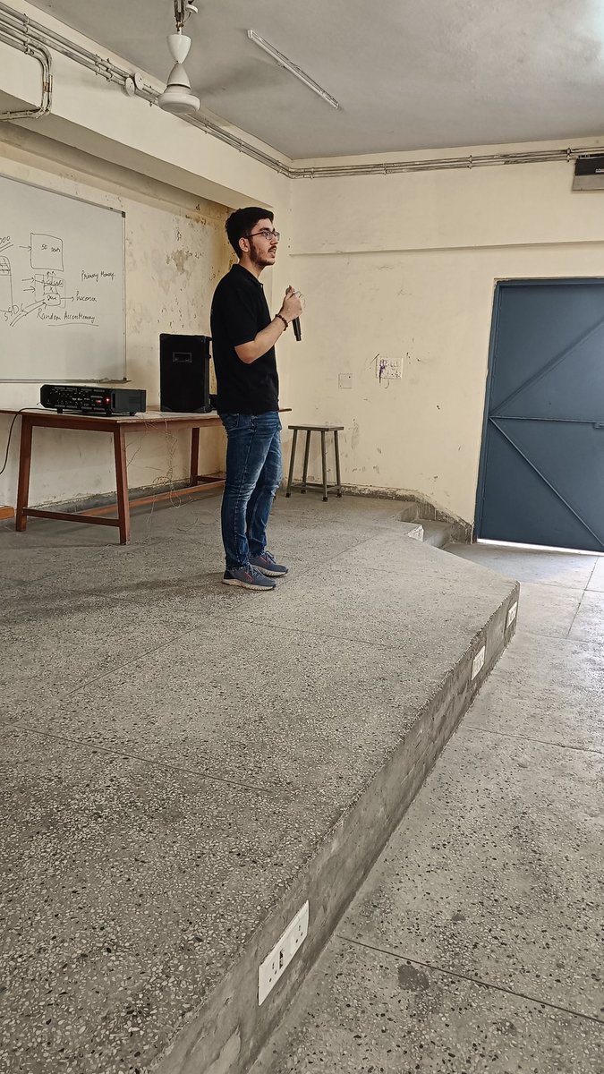 SuperRabbitsDAO's tweet photo. Had an amazing event today!
Kudos to all thr attendees who joined in!
πππ
#RouterGuildDelhi https://t.co/sWGJhXdvIv