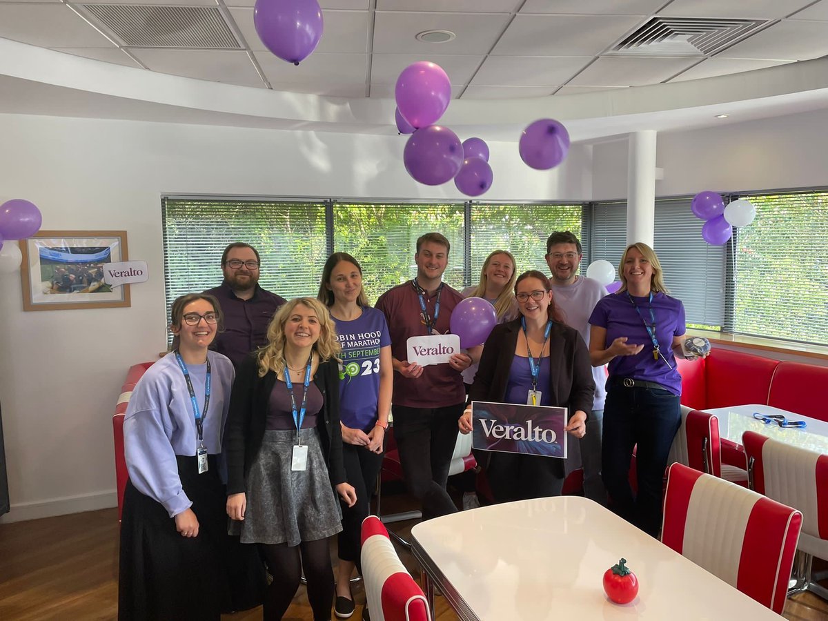 clearmarkcoding's tweet image. It’s official: We’re a part of #Veralto!
To celebrate the occasion, associates for both Videojet and Clearmark wore purple and were treated to some pizza and personalised doughnuts. 🟣🍕🍩
Learn more about Veralto 👉 bit.ly/3EZXyUe
#LifeAtVeralto #PurpleMeans