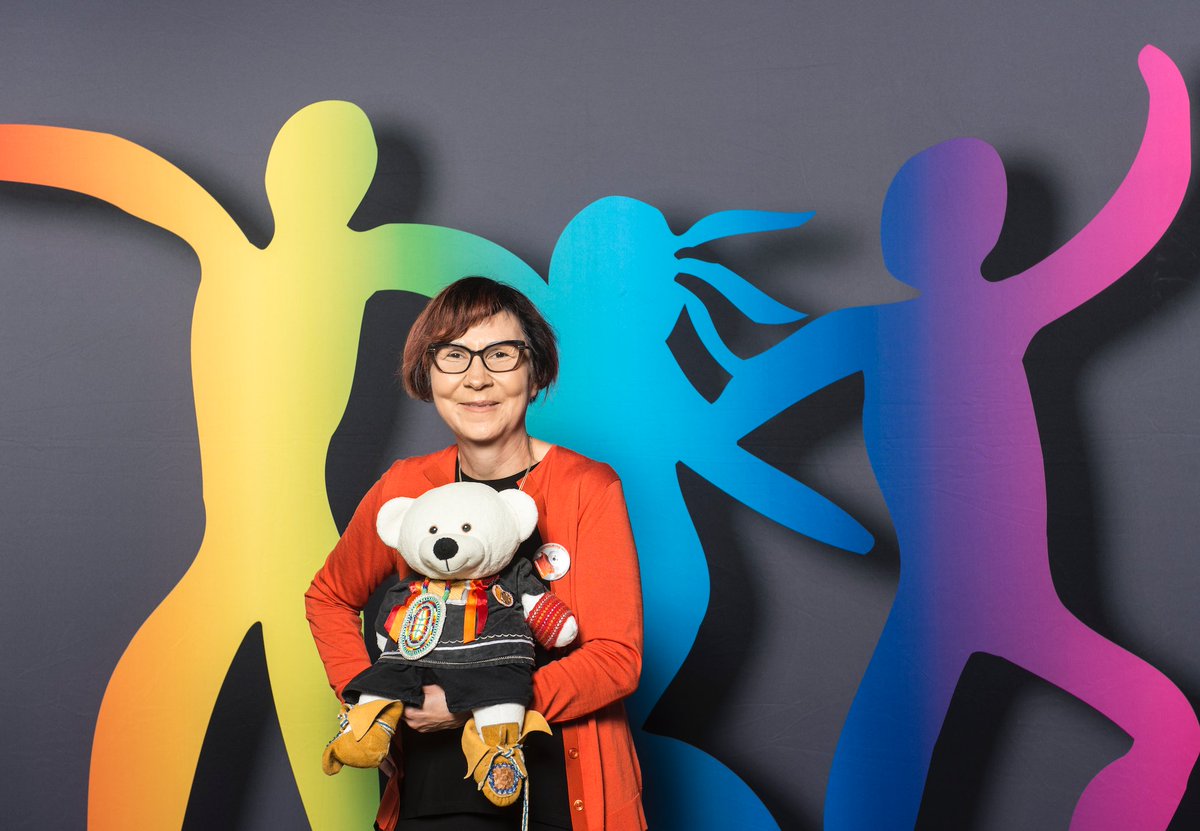 The results are in! We are so proud to share that millions of children worldwide awarded Cindy Blackstock the 2023 World Children's Prize, also known as "The Children's Nobel Prize" for her role in the collective efforts to end discrimination against First Nations children! 🧡