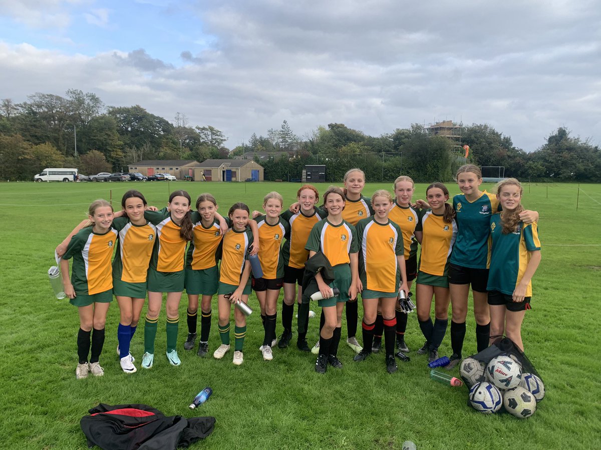 Bishopston PE Dept tweet media