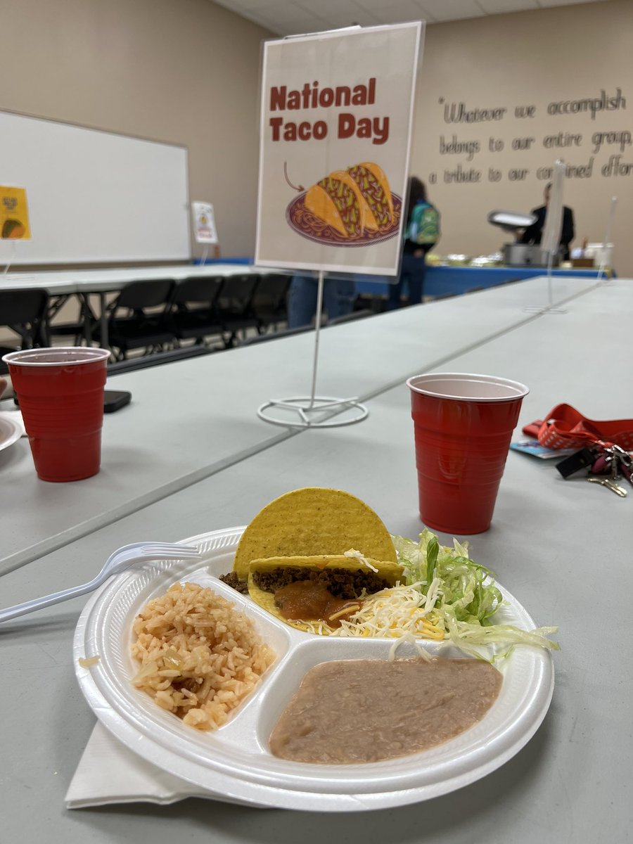 Thank you @DRE_Hurricanes for treating us to a yummy taco lunch. #NationalTacoDay 🌮