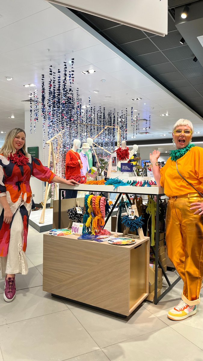 Lauren Jamieson, the creative genius behind The Colourful Edit, started from her kitchen table in 2015 and now shines in Edinburgh's John Lewis &amp; Partners.  Join us in celebrating her vibrant journey. 

Discover The Colourful Edit here: galashielsheartland.org.uk/member_listing…

#LoveGalashiels