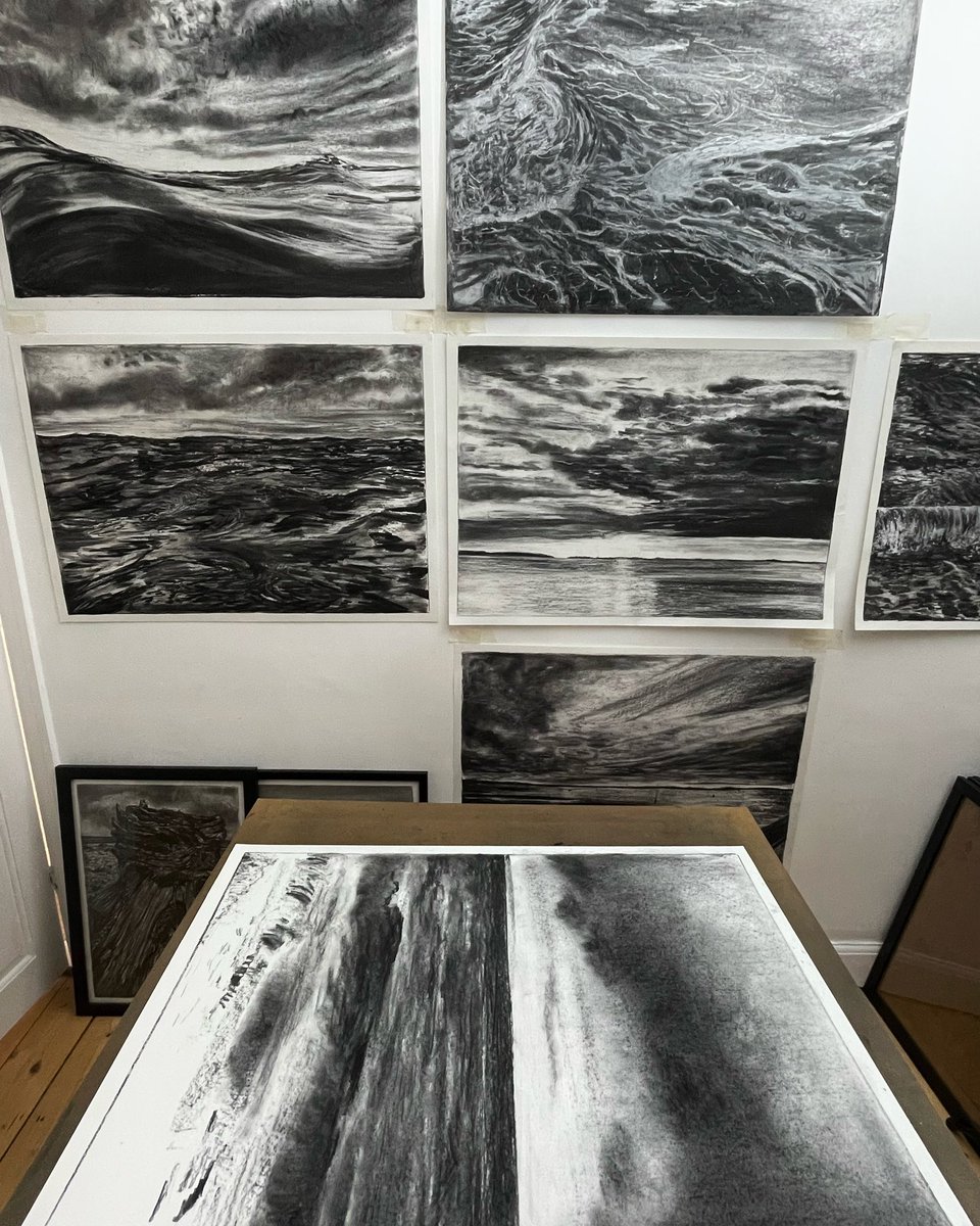 LizAtkin's tweet photo. New A1 WIP #whitstableincharcoal drawing on the go in the studio this afternoon. Drawing with charcoal is my tactile refocus for #skinpicking, and itโs #bfrbawarenessweek. These disorders affect 1 in 20 and are known as #bodyfocusedrepetitivebehaviours #BFRB https://t.co/Iu7m0nSDLI