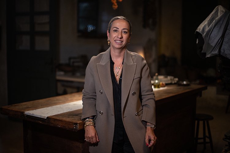 "Tüm dekorlar 1923 öncesi malzemelerle yapıldı" 

aa.com.tr/tr/kultur/son-…